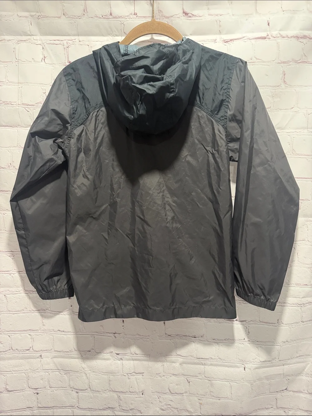 Columbia Kids Black and‎ Gray Hooded Rain Jacket Girls Size Medium 10-12